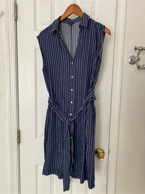 Ann Taylor Factory Navy with White Pinstripes Shirt Dress Size 6